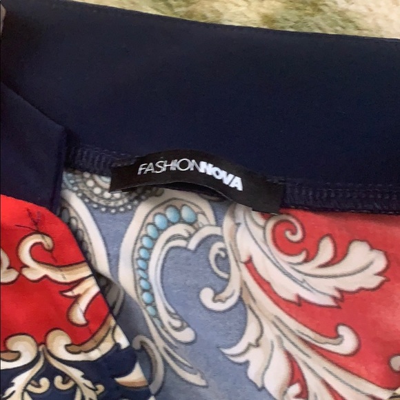 Track suit - Picture 2 of 2